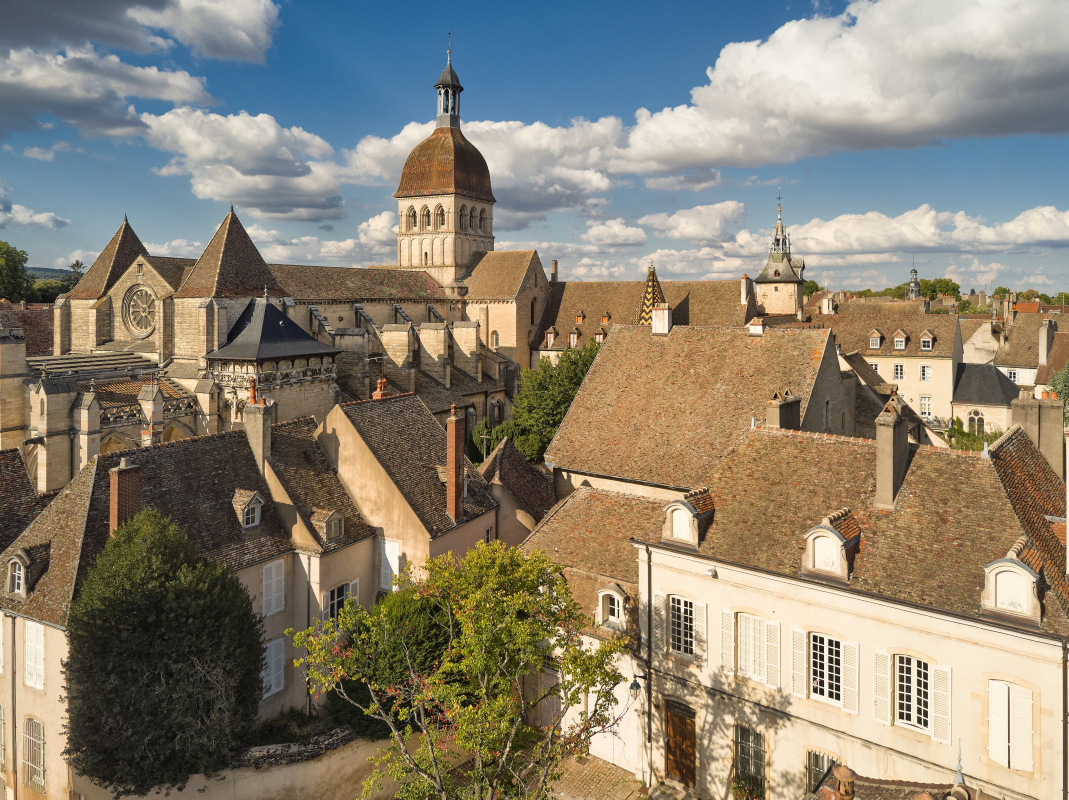 Beaune and its two town walls